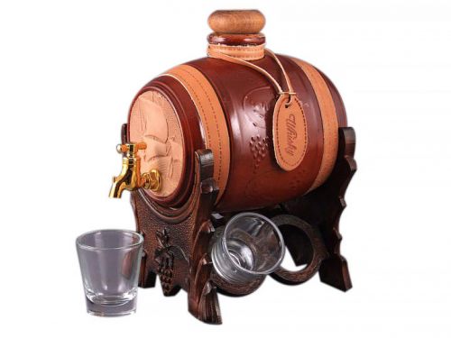Набор для водки 5 предметов бочонок и 4 стопки 700мл 50мл