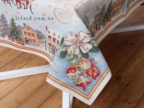 Скатерть гобеленовая новогодняя с люрексом "Comet" 100х100см