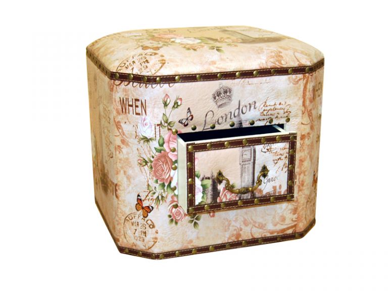 Пуфики, сундуки