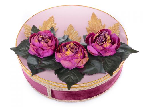 Подарочная коробка с цветочной композицией (круглая, квадратная) "Бордовая феерия"