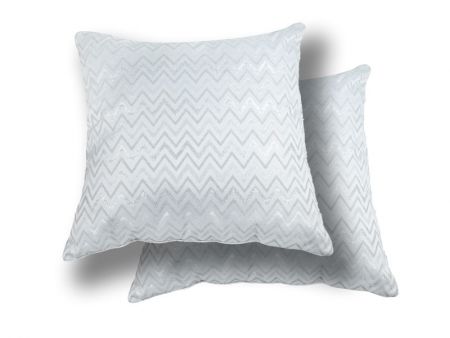 Подушка декоративная с серебряным люрексом 