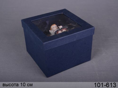 Фигурка декоративная "За книжкой" 11см ящик 36шт