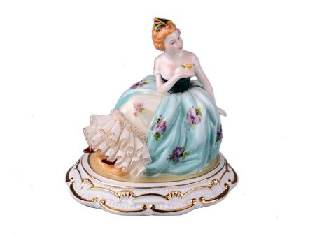 Фигурка декоративная 