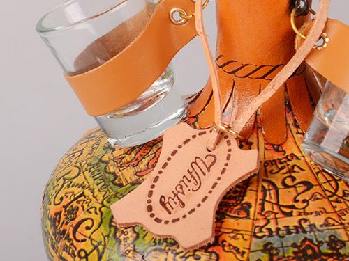 Набор для виски 4 пр. ( бутылка+3 рюмки)