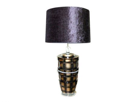 Светильник с абажуром