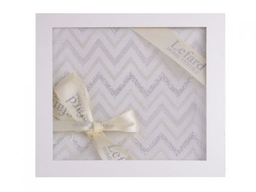 Раннер с серебряным люрексом "Зигзаг" 40х100см