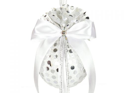 Елочный шар серебряный с атласным бантом 