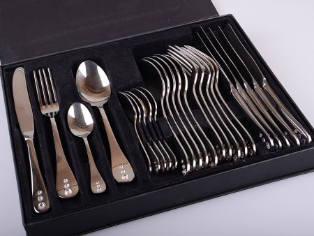 Набор столовых приборов 