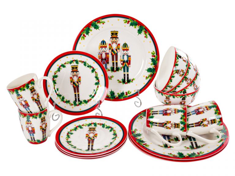 Рождественский набор посуды 16 пр( 4 тарелки 26 см, 4 тарелки 19 см, 4 салатника 13 см, 4 чашки 300
